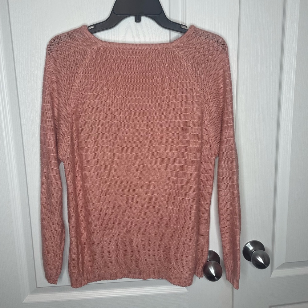 Pink sweater - Picture 2 of 2